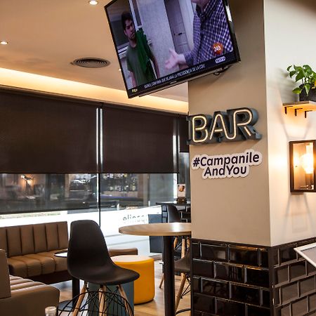 Travelodge Bcn Cornella Fira Cornella de Llobregat Bagian luar foto