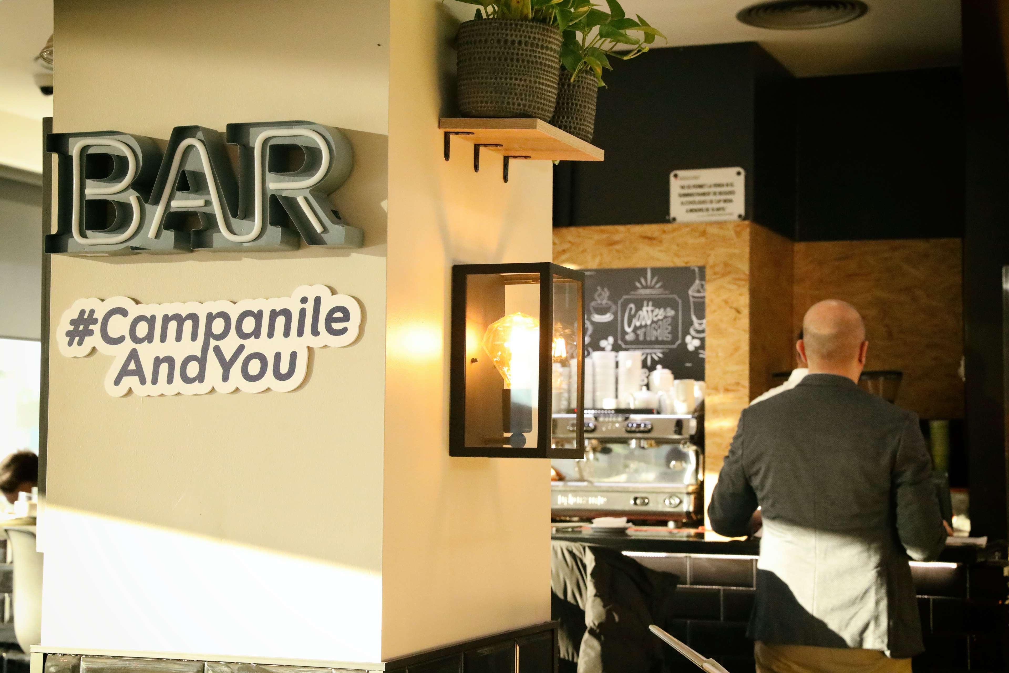 Travelodge Bcn Cornella Fira Cornella de Llobregat Bagian luar foto