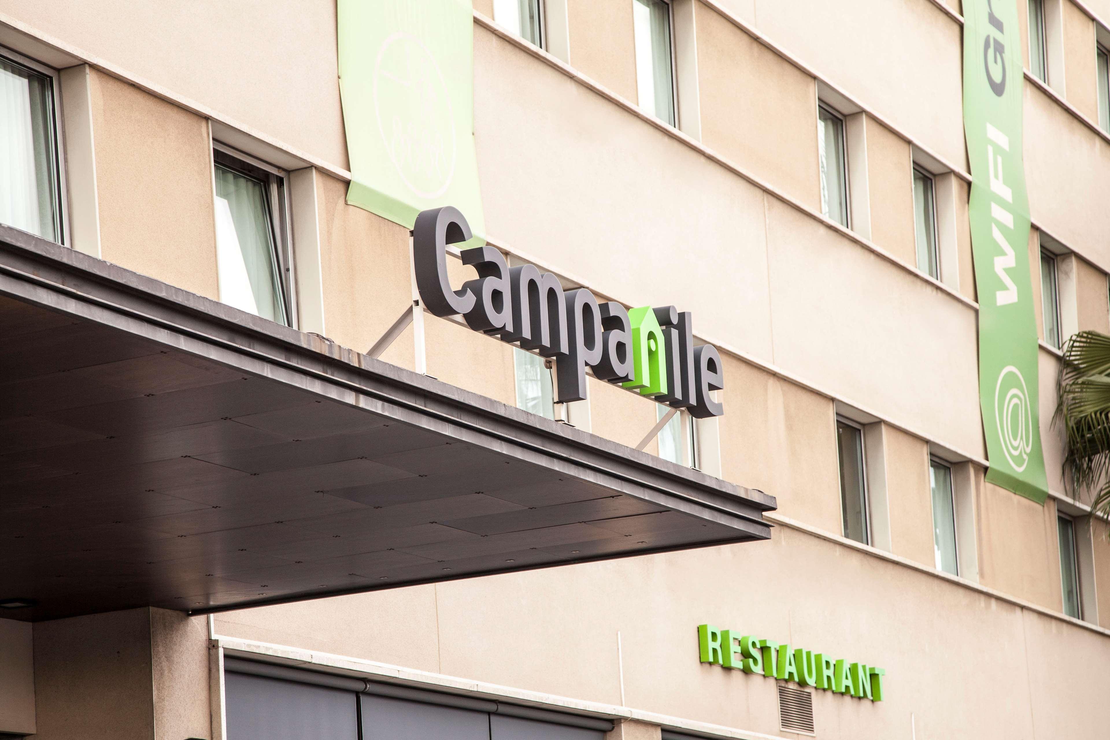 Travelodge Bcn Cornella Fira Cornella de Llobregat Bagian luar foto